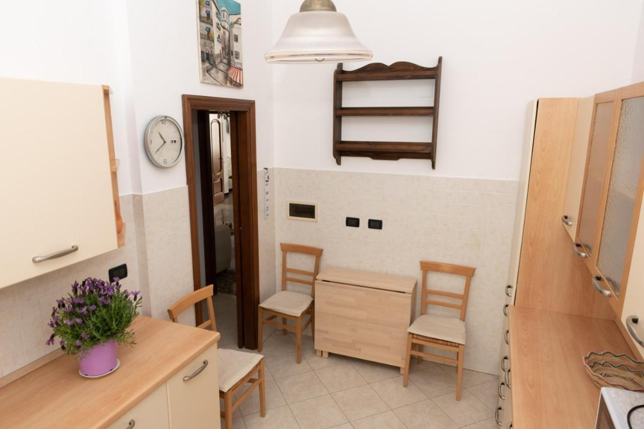 Living Sestri Airport Apartment Генуа Екстериор снимка